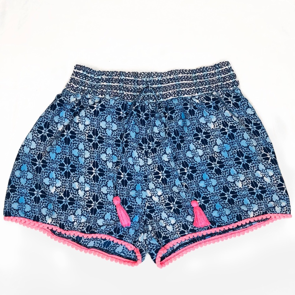 Comfortable casual/dressy youth’s girls shorts